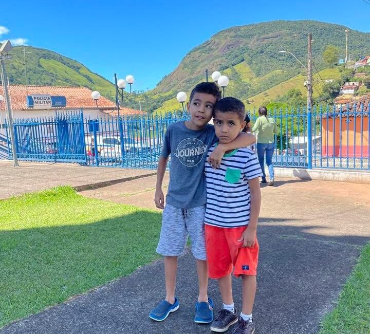irmãos